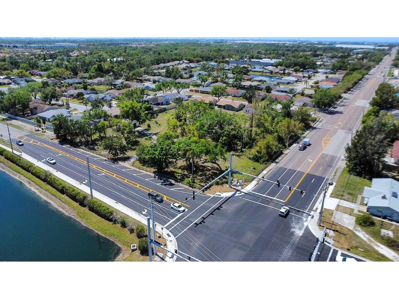 7720 Tuttle Avenue Sarasota FL 34243 TB8369041 image7