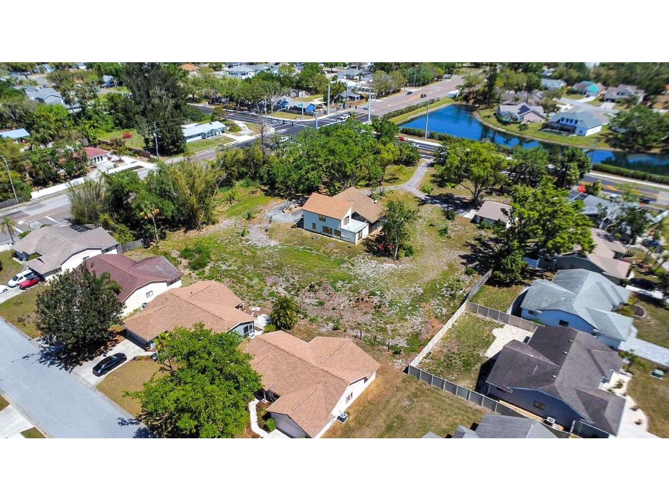 7720 Tuttle Avenue Sarasota FL 34243 TB8369041 image9