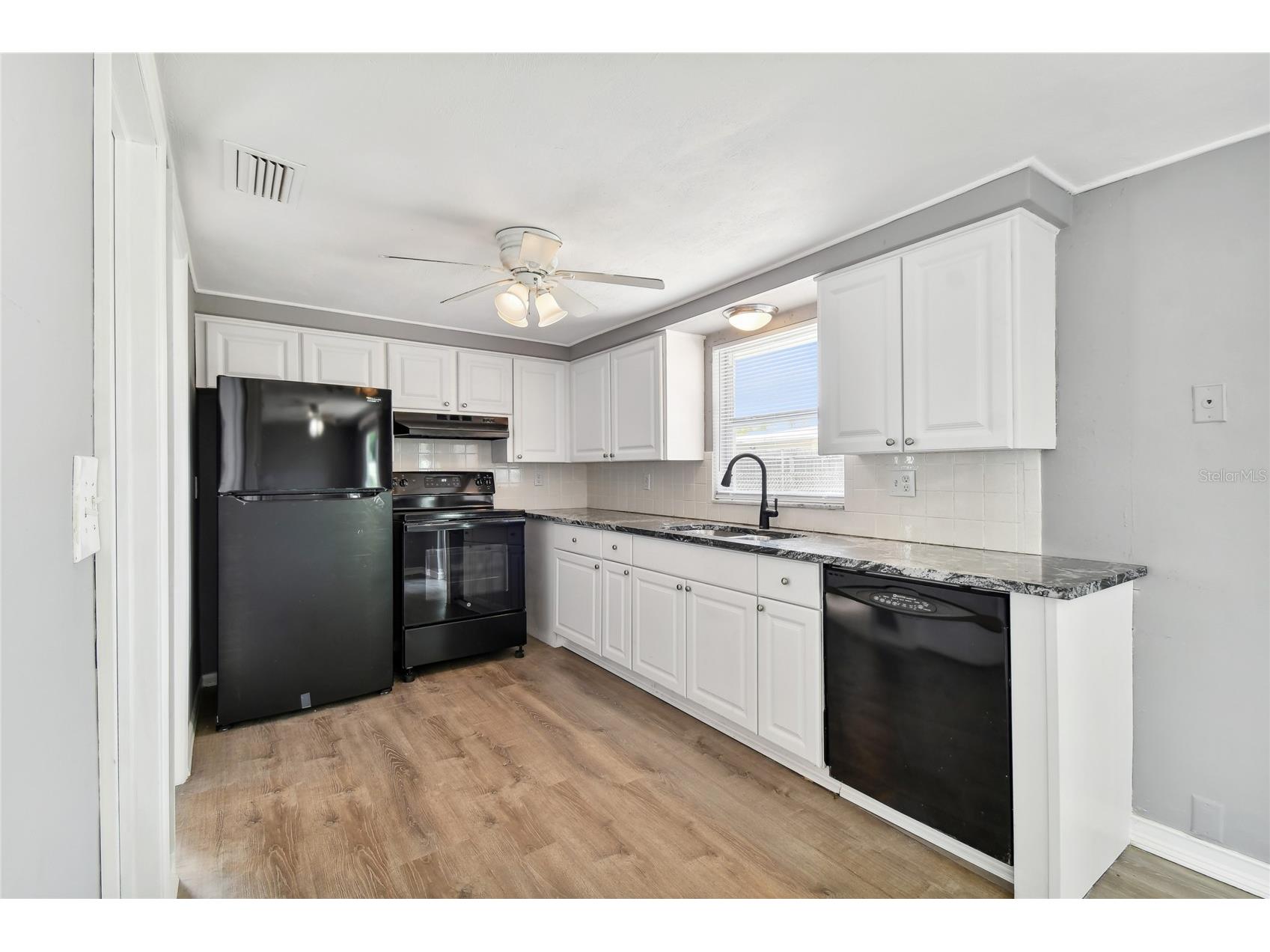 7721 Arbordale Drive Port Richey FL 34668 TB8500898 image2