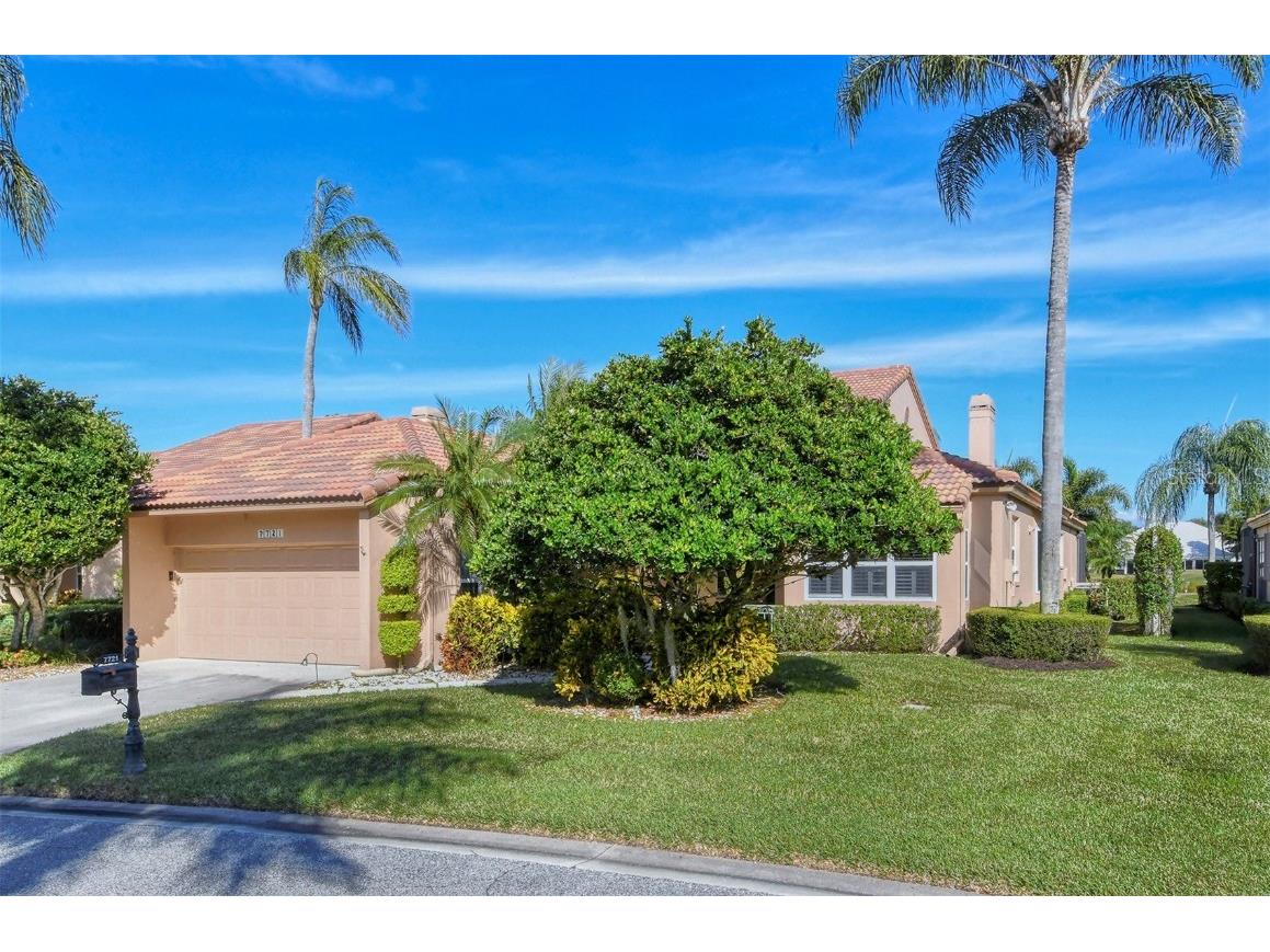7721 Calle Facil Sarasota FL 34238 A4519244 image1