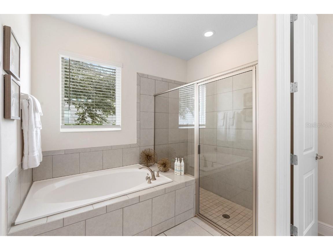 7721 Fairfax Drive Kissimmee FL 34747 O6349304 image38