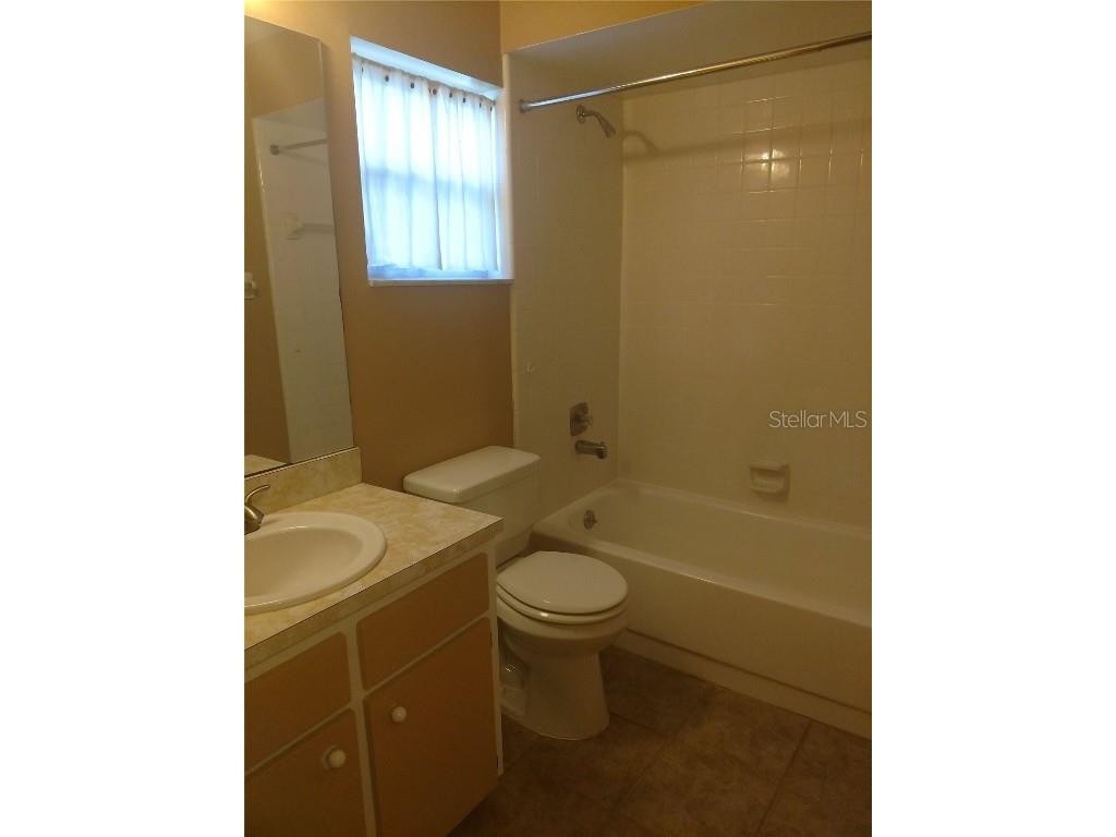 7722 SW 13th Road Gainesville FL 32607 GC536428 image10