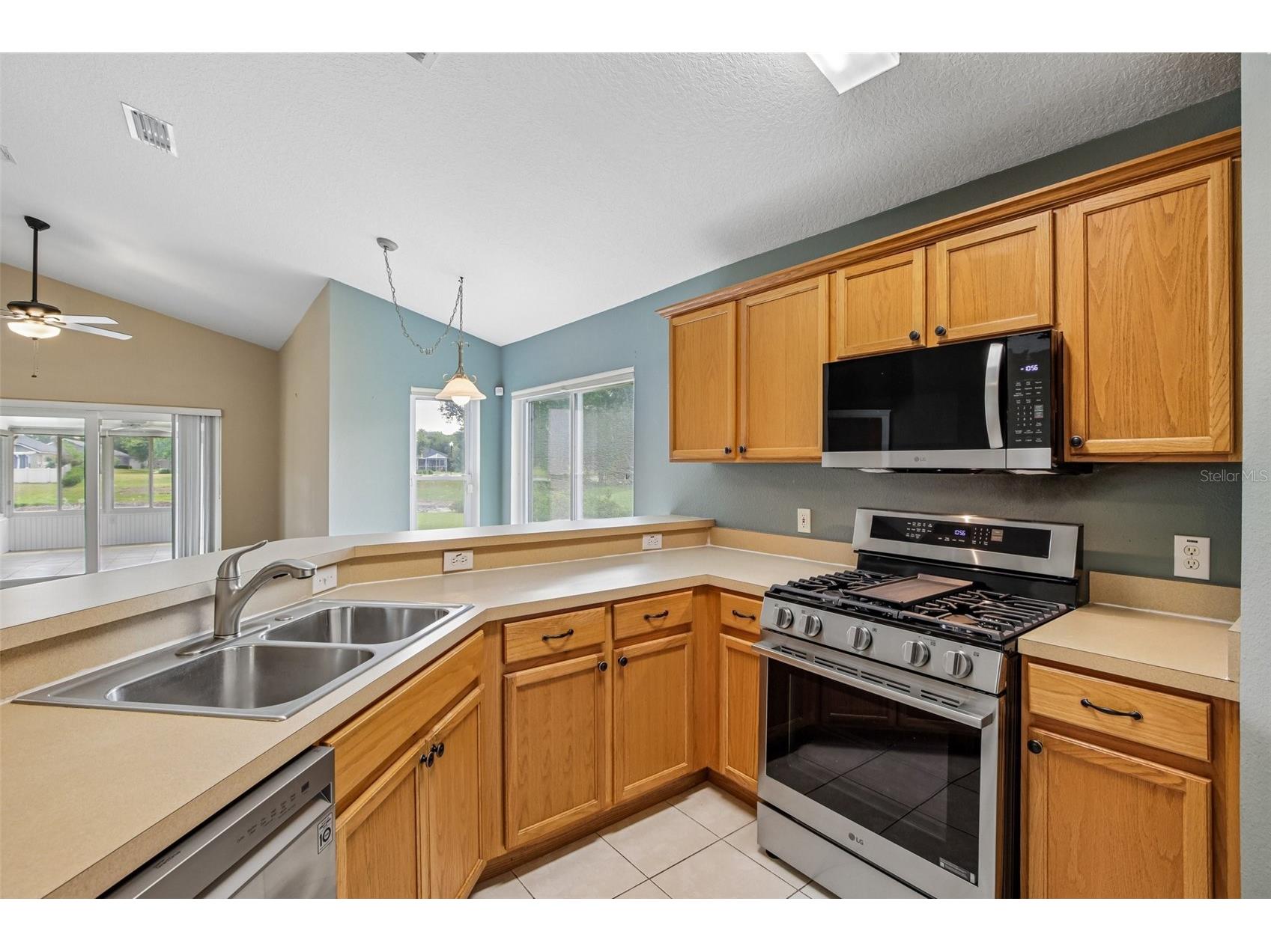 7723 Bristol Park Drive Apollo Beach FL 33572 TB8510366 image14