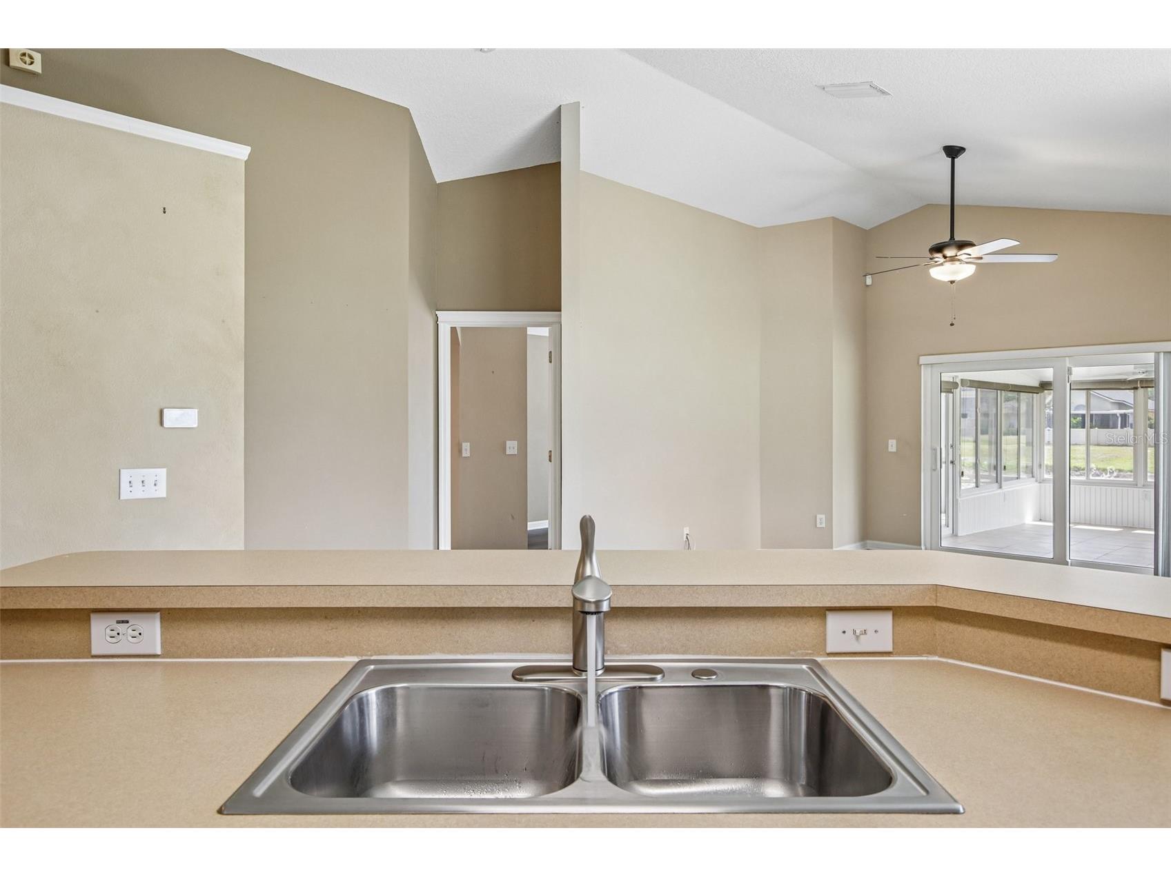 7723 Bristol Park Drive Apollo Beach FL 33572 TB8510366 image16
