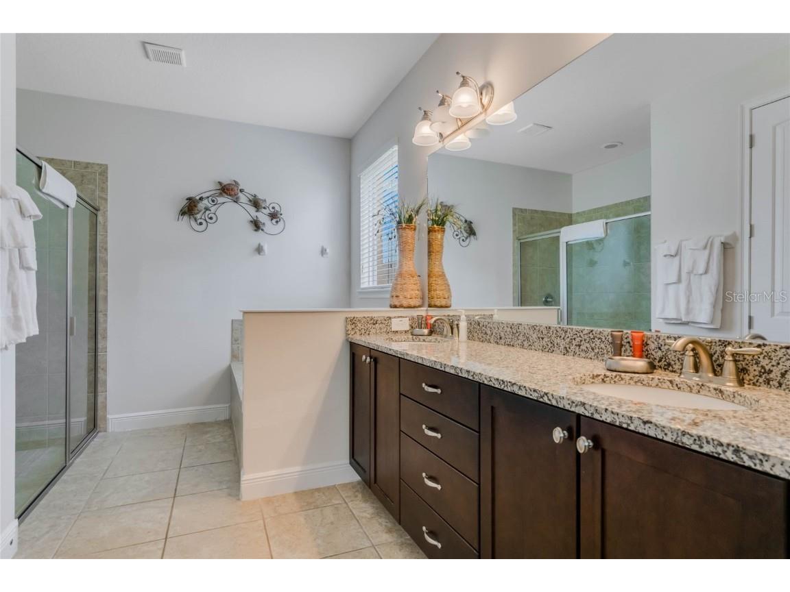 7723 Graben Street Kissimmee FL 34747 O6273977 image43