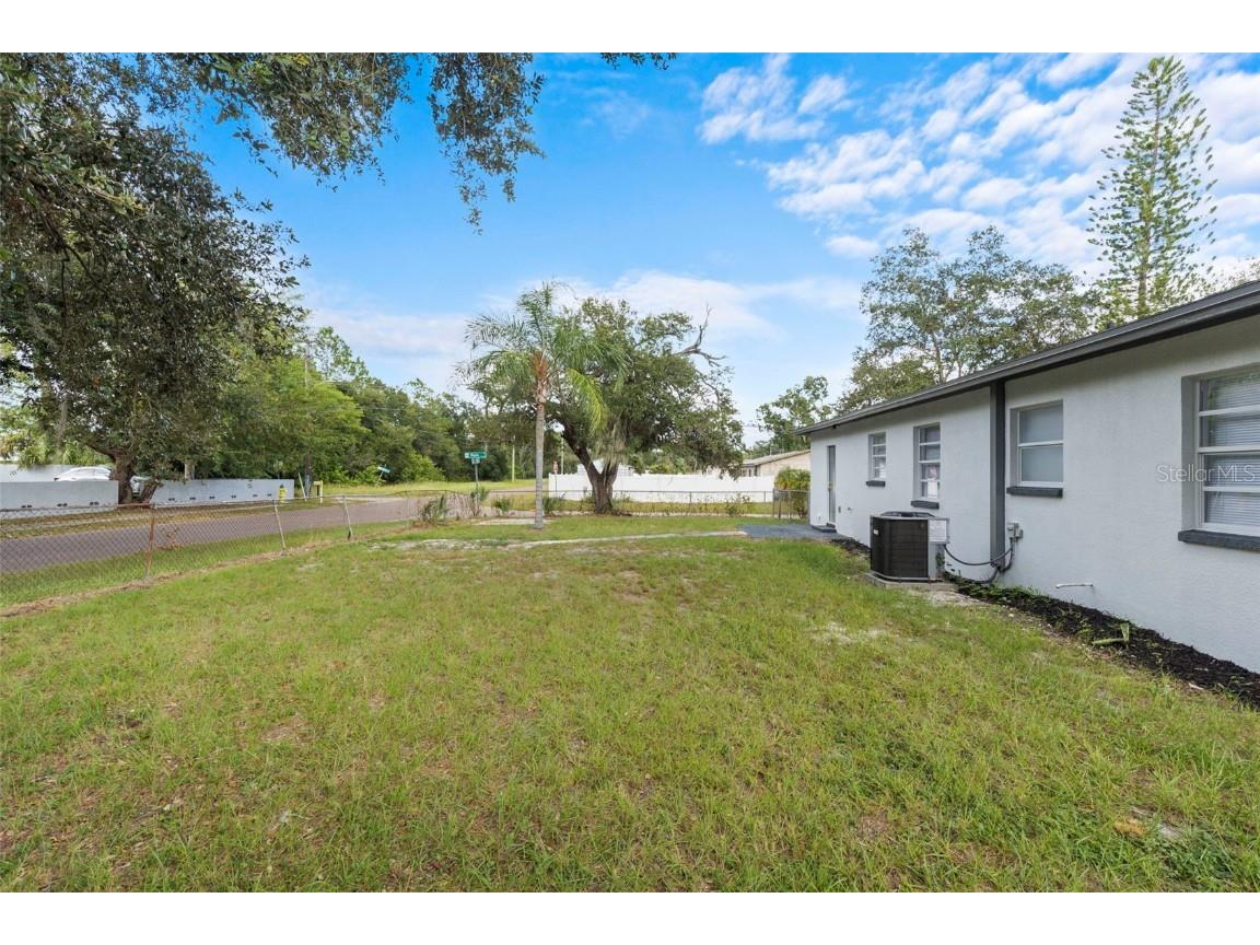 7724 Downing Circle Tampa FL 33610 TB8428596 image30