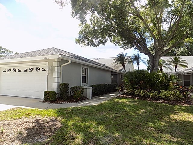 7724 Palm Aire Lane Sarasota FL 34243 A4576280 image1