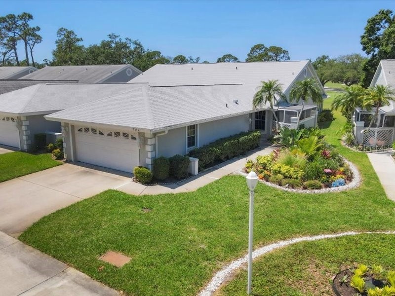 7724 Palm Aire Lane Sarasota FL 34243 A4649627 image1
