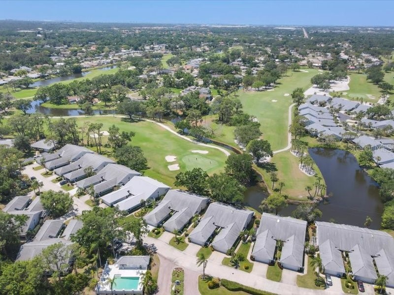 7724 Palm Aire Lane Sarasota FL 34243 A4649627 image2