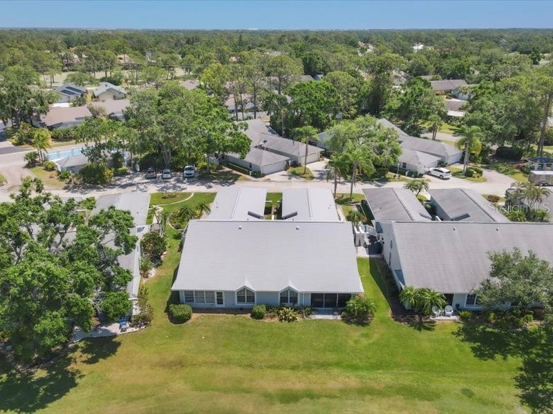 7724 Palm Aire Lane Sarasota FL 34243 A4649627 image35