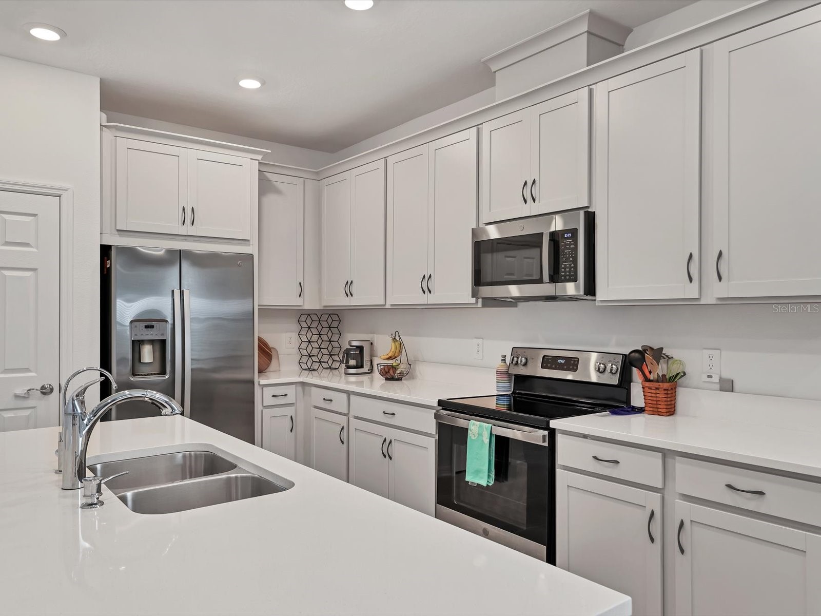 7724 Saloon Lane Sarasota FL 34240 A4689620 image10