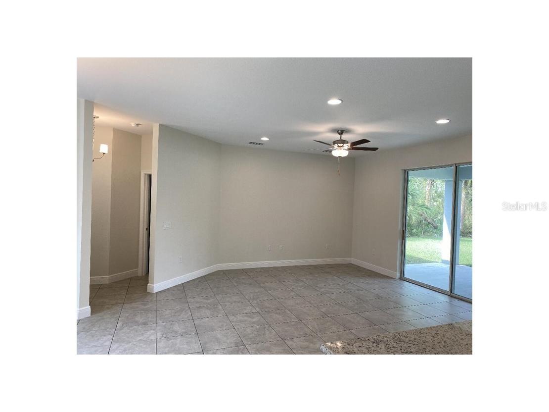 7724 Swiss Avenue North Port FL 34291 OM721072 image3