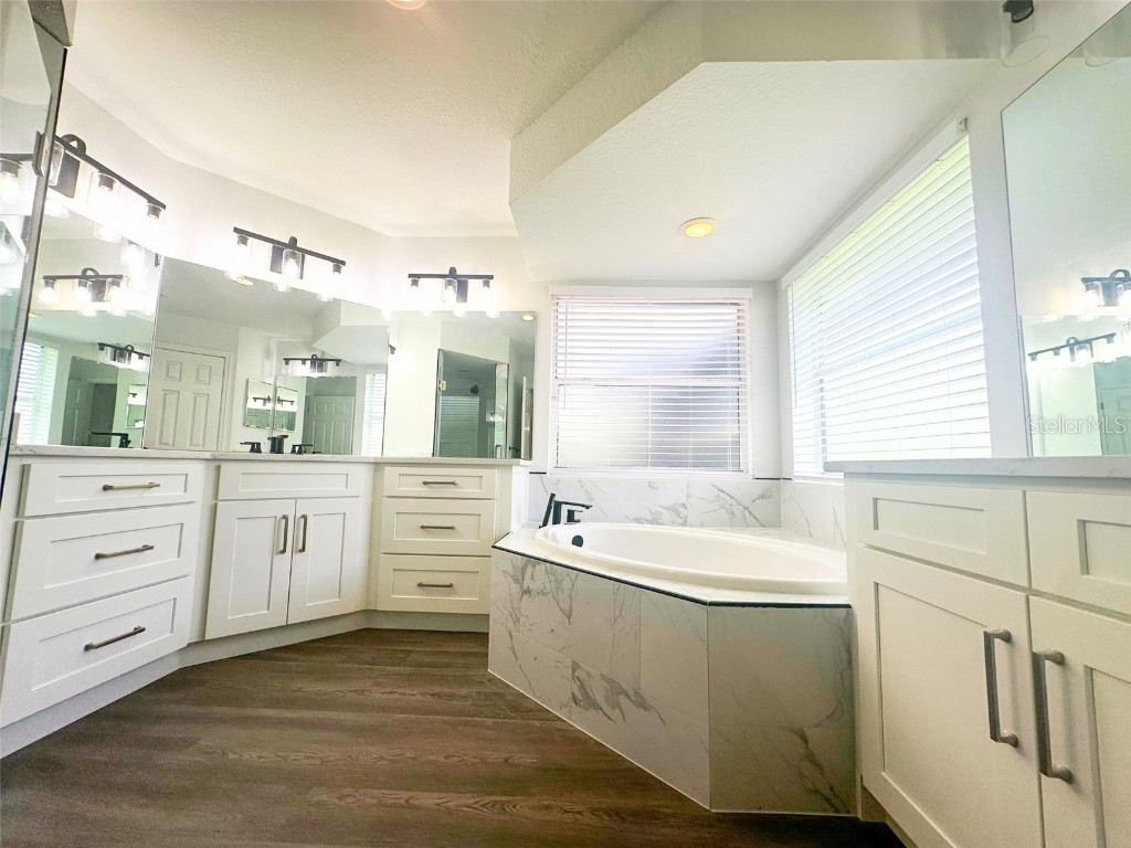 7724 Us Open Loop Lakewood Ranch FL 34202 - 4 LAKES A4638915 image19