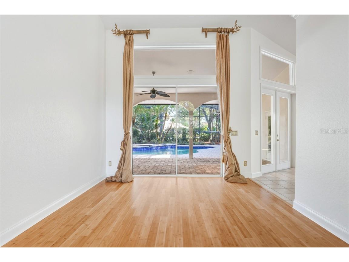 7725 Apple Tree Circle Orlando FL 32819 O6364188 image10