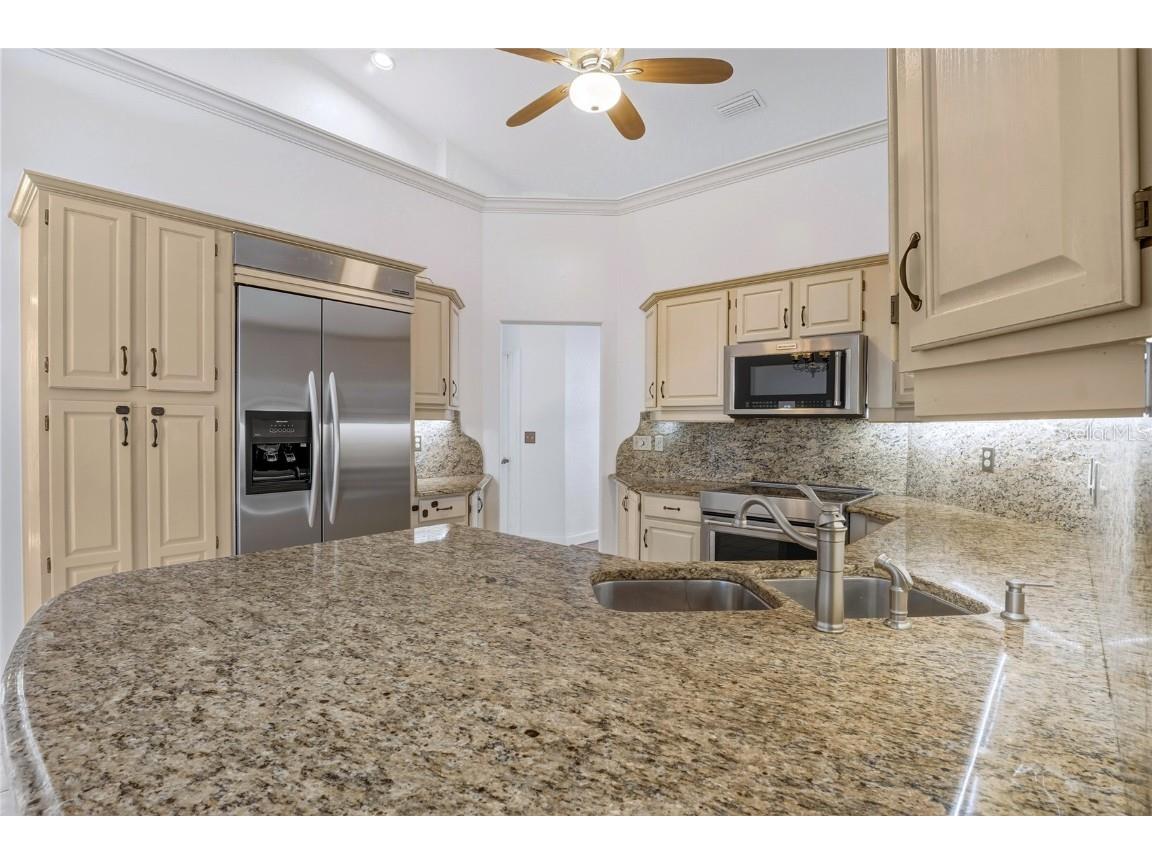 7725 Apple Tree Circle Orlando FL 32819 O6364188 image13