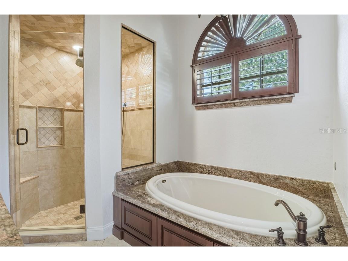 7725 Apple Tree Circle Orlando FL 32819 O6364188 image23