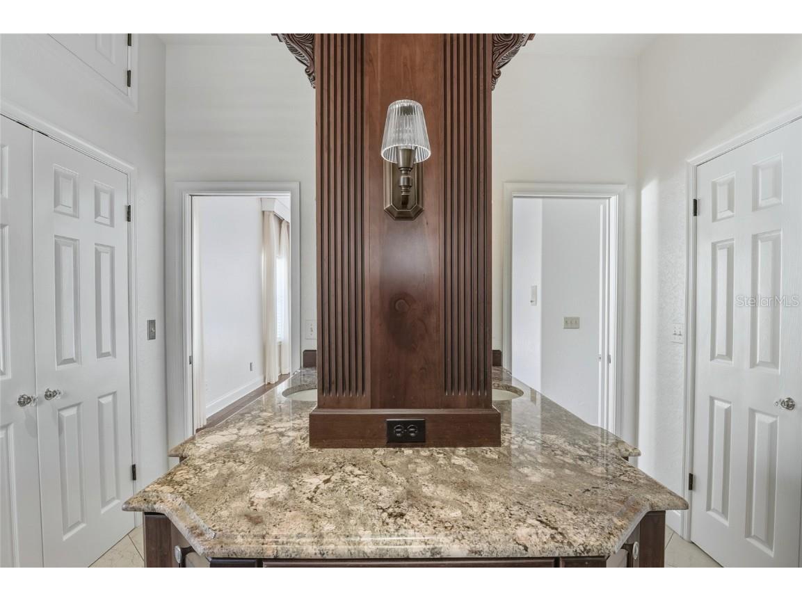 7725 Apple Tree Circle Orlando FL 32819 O6364188 image24