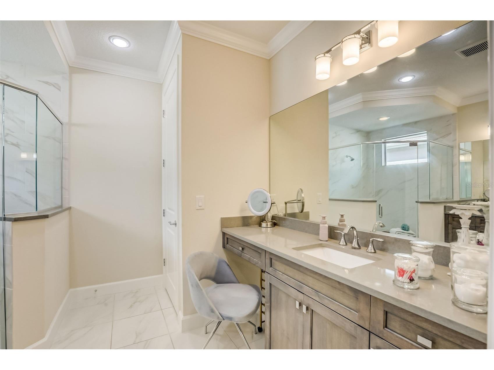 7725 Sandhill Lake Drive Sarasota FL 34241 A4675249 image19