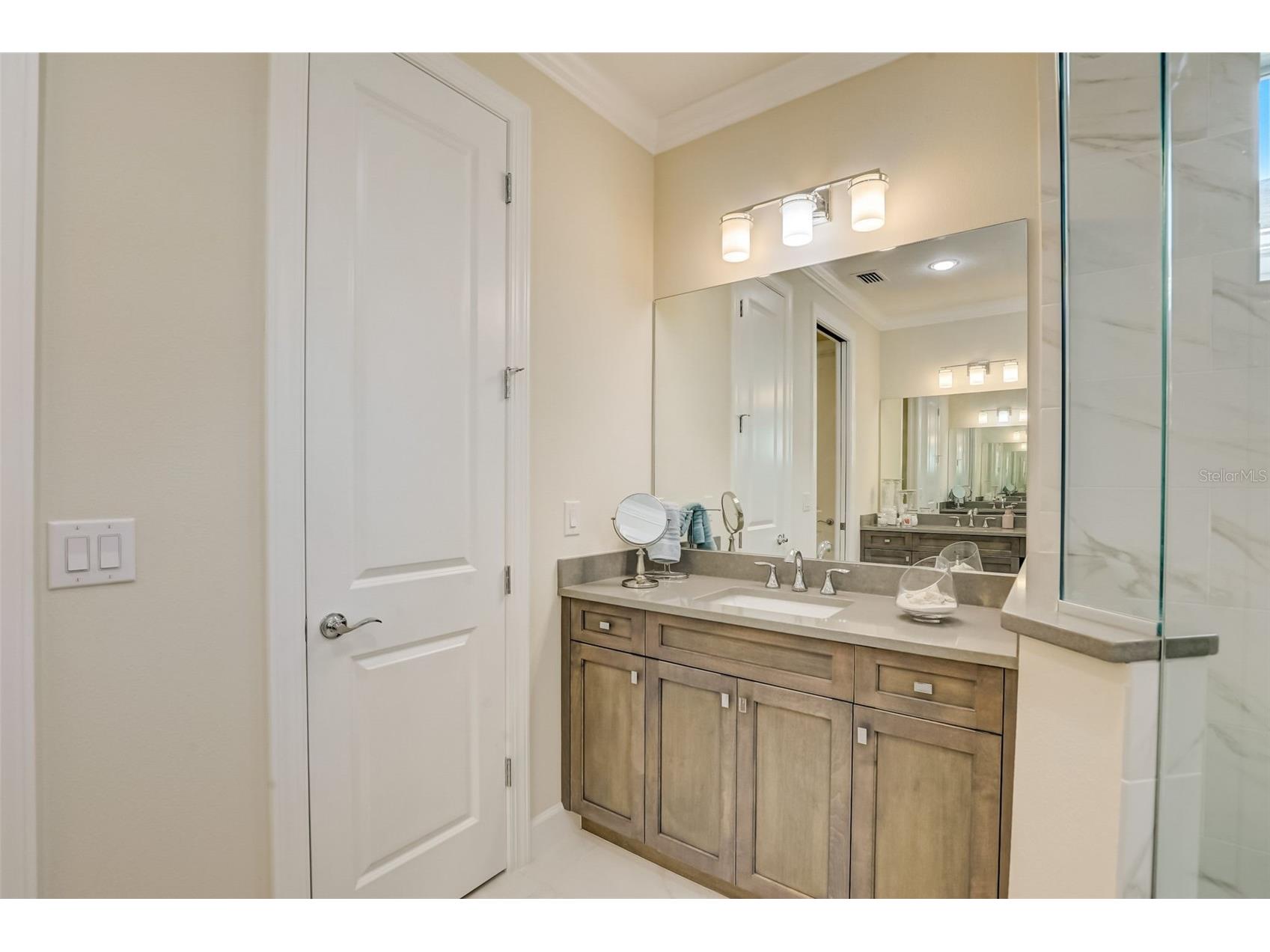 7725 Sandhill Lake Drive Sarasota FL 34241 A4675249 image20