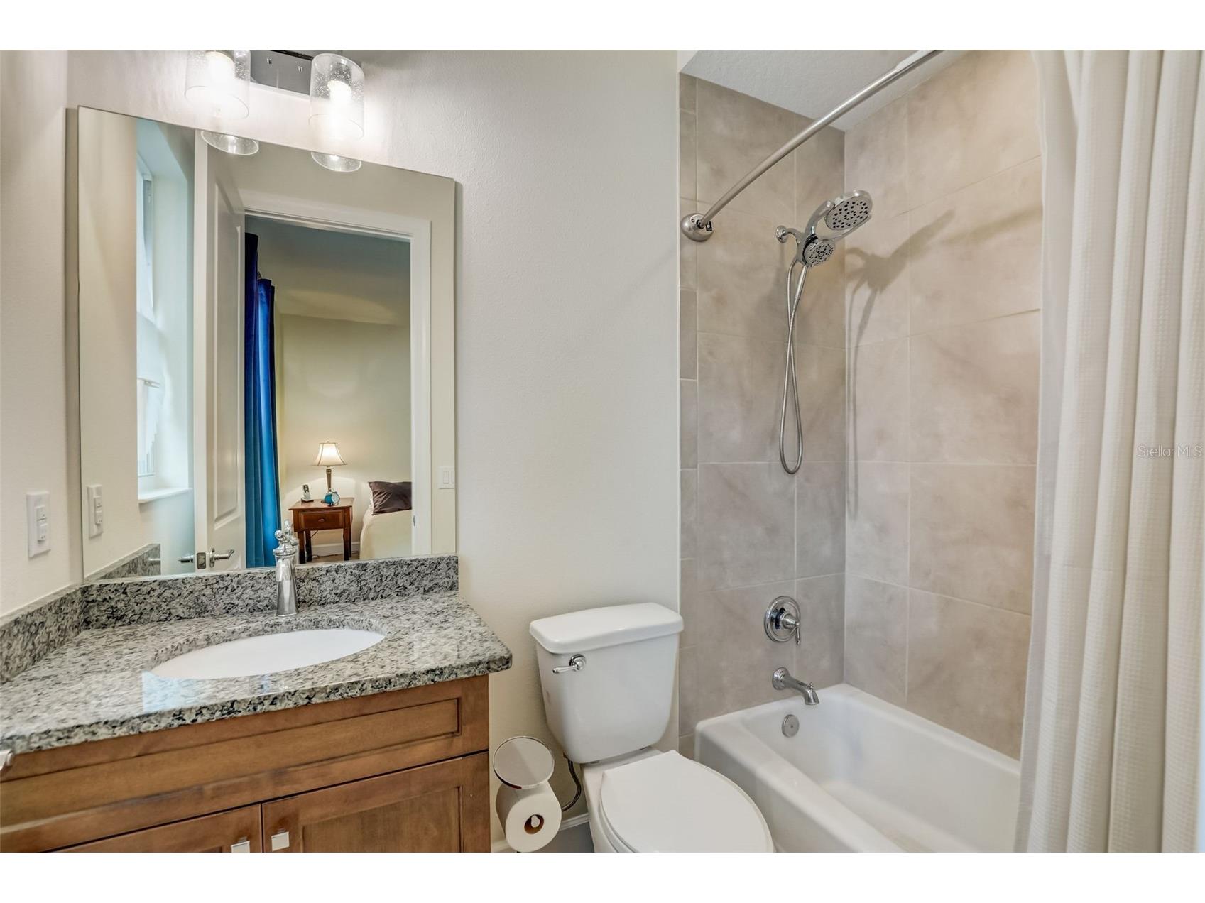 7725 Sandhill Lake Drive Sarasota FL 34241 A4675249 image22