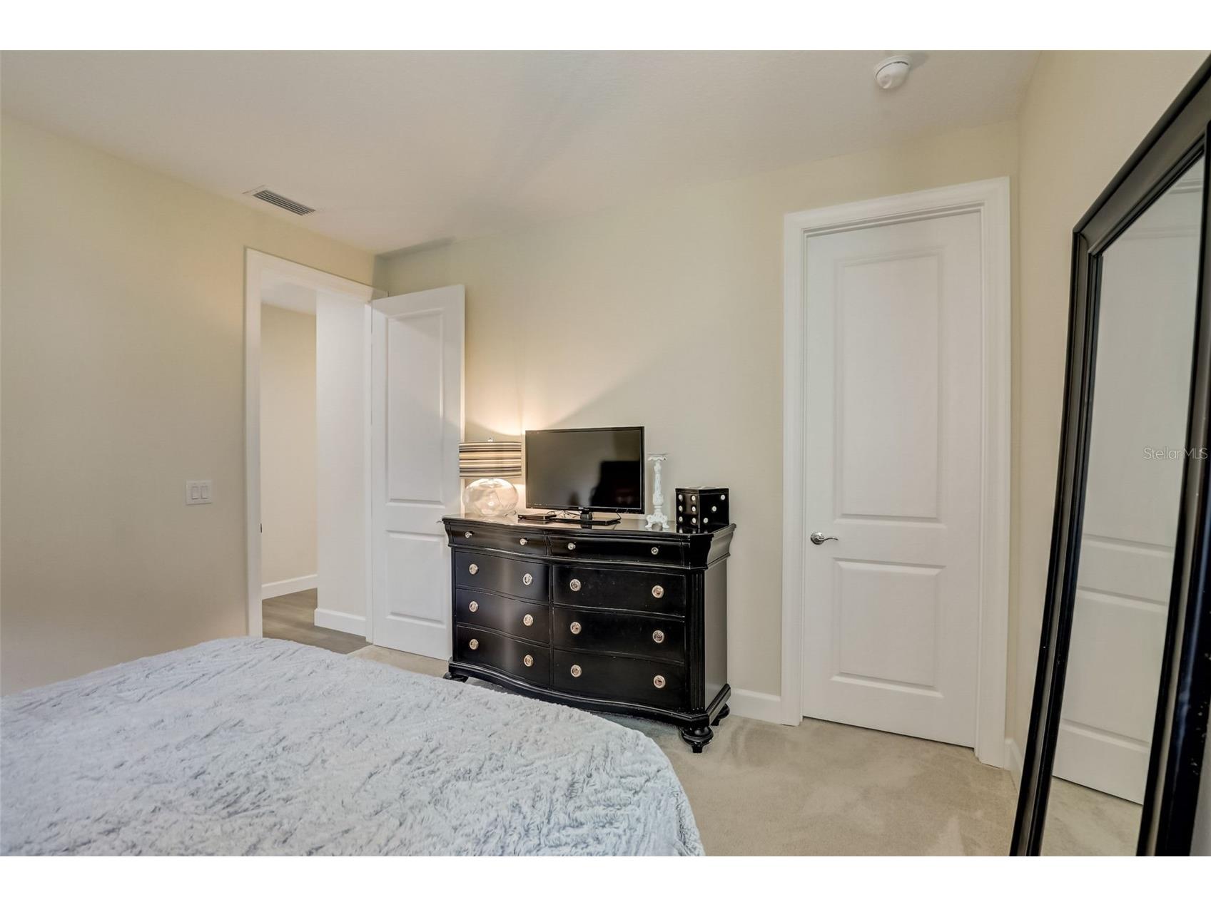 7725 Sandhill Lake Drive Sarasota FL 34241 A4675249 image27