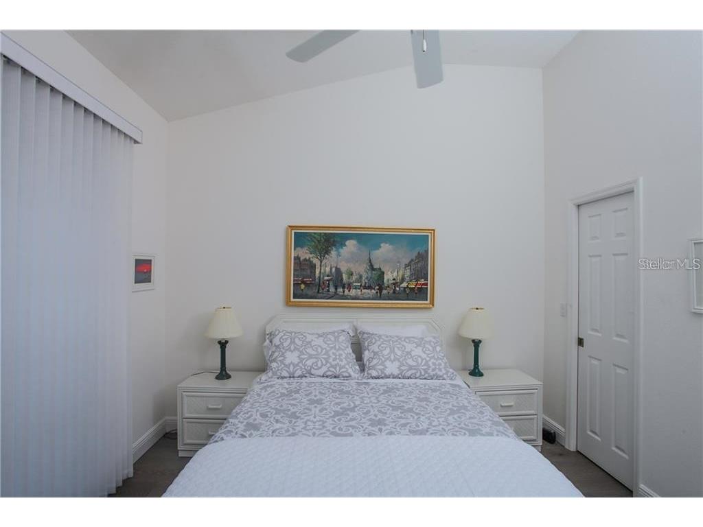 7725 Whitebridge Glen University Park FL 34201 A4443867 image14