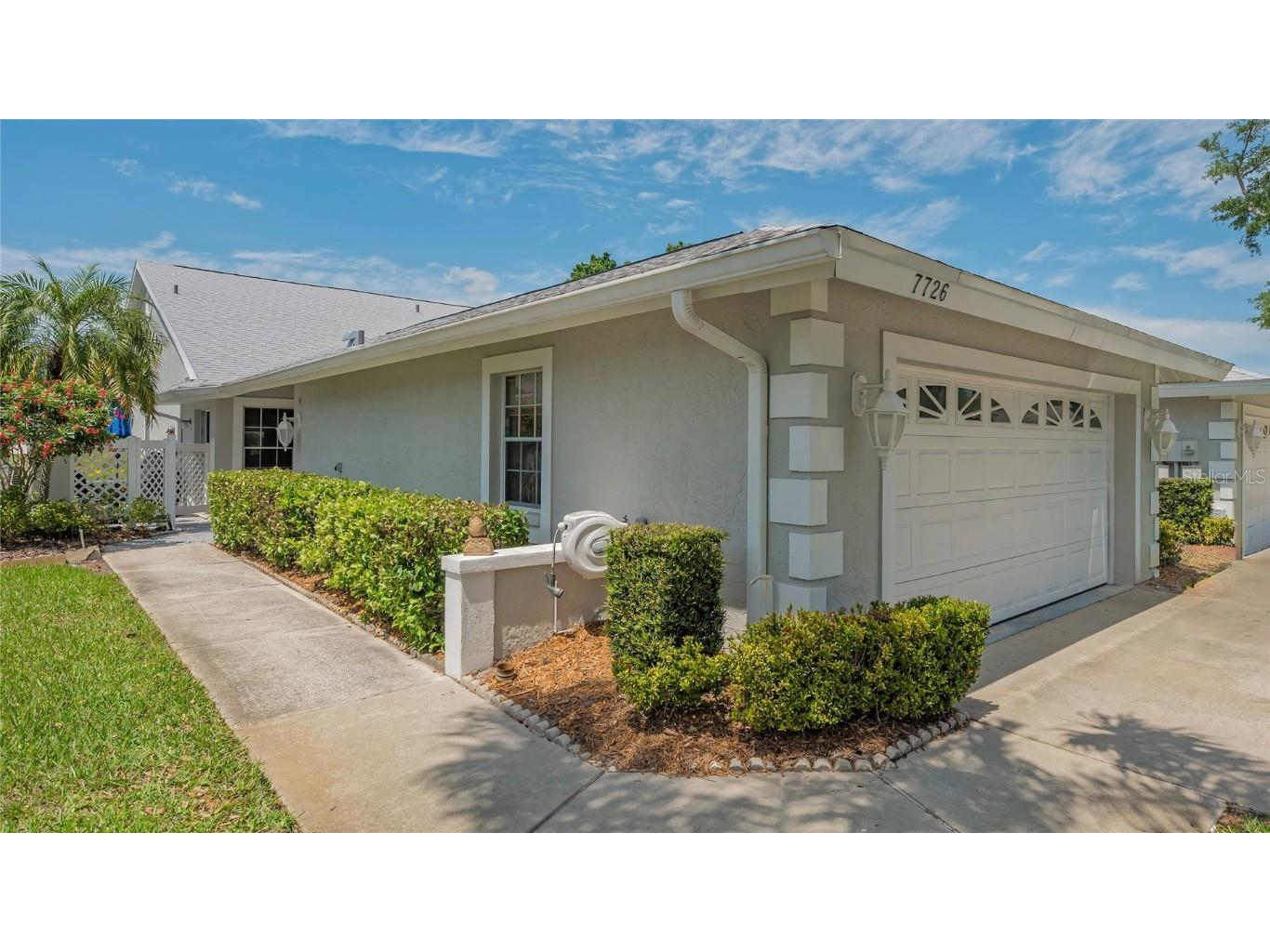 7726 Palm Aire Lane Sarasota FL 34243 A4606529 image1