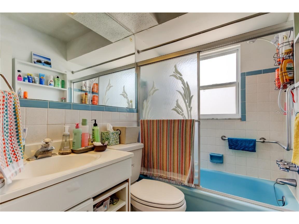 7727 39th Avenue N Saint Petersburg FL 33709 TB8438573 image16