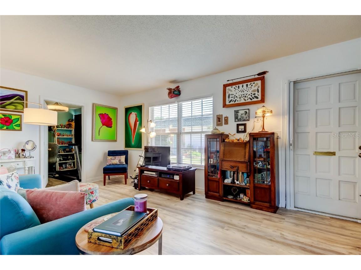 7727 39th Avenue N Saint Petersburg FL 33709 TB8438573 image6