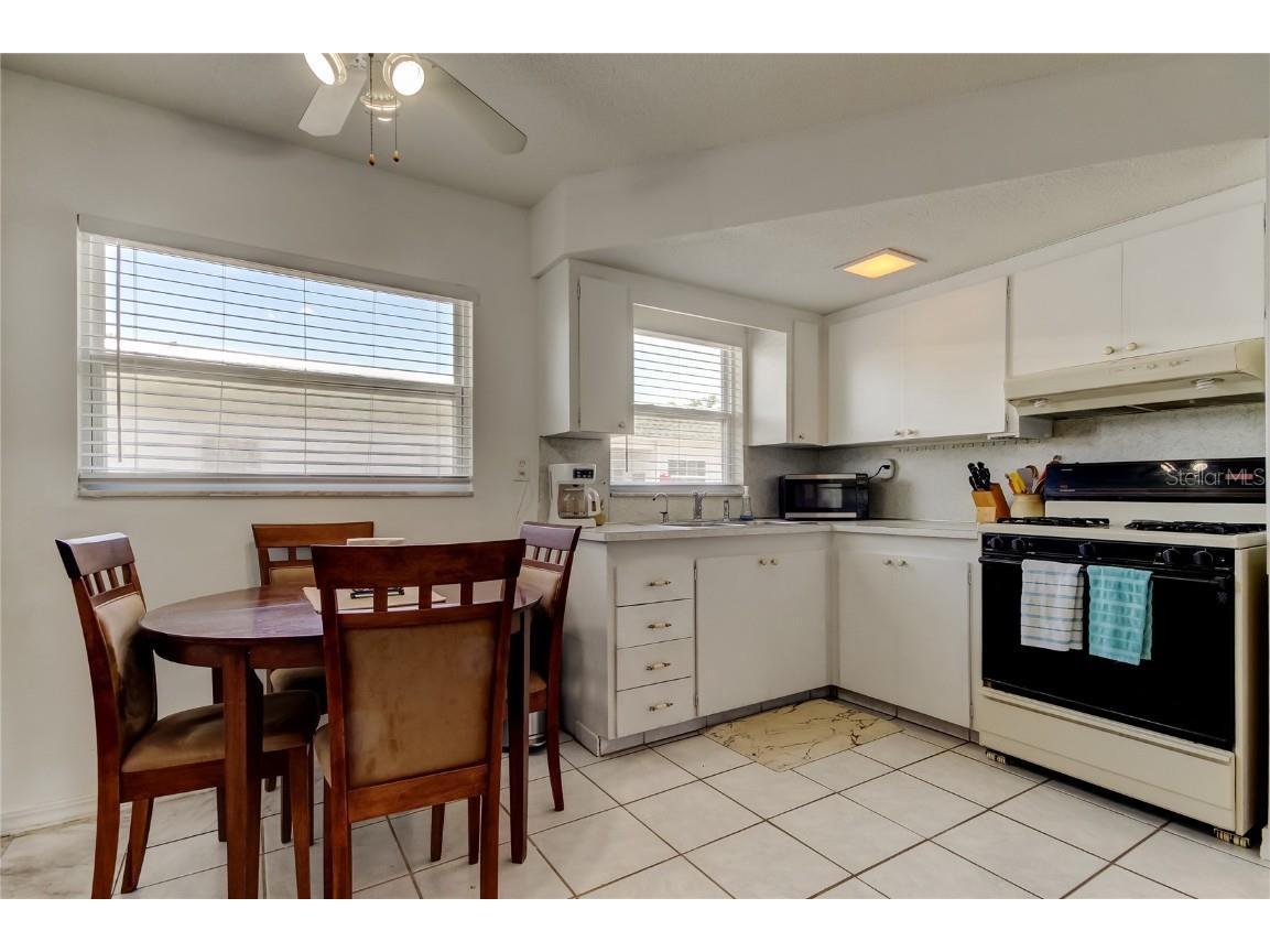 7727 39th Avenue N Saint Petersburg FL 33709 TB8438573 image7