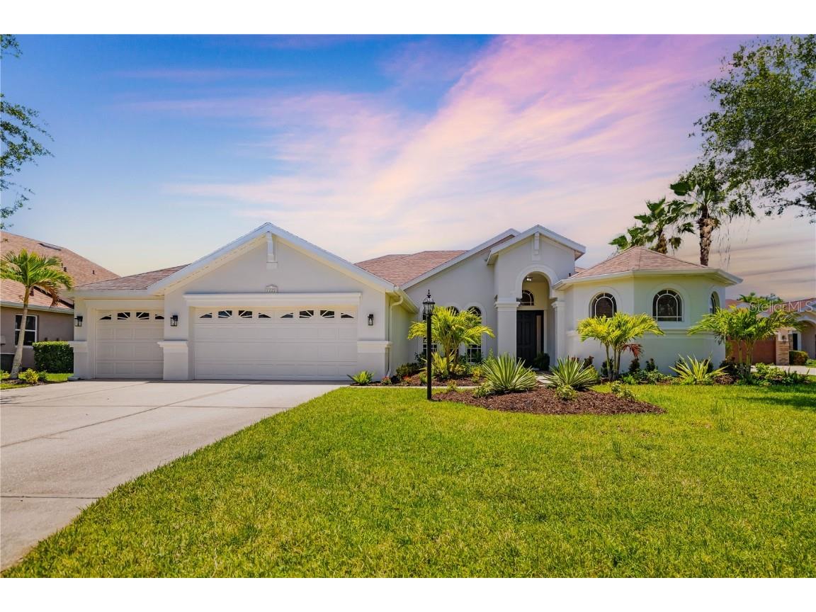 7727 Heyward Circle University Park FL 34201 A4656385 image1