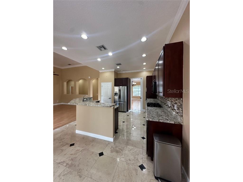 7729 Aralia Way Seminole FL 33777 TB8456947 image8