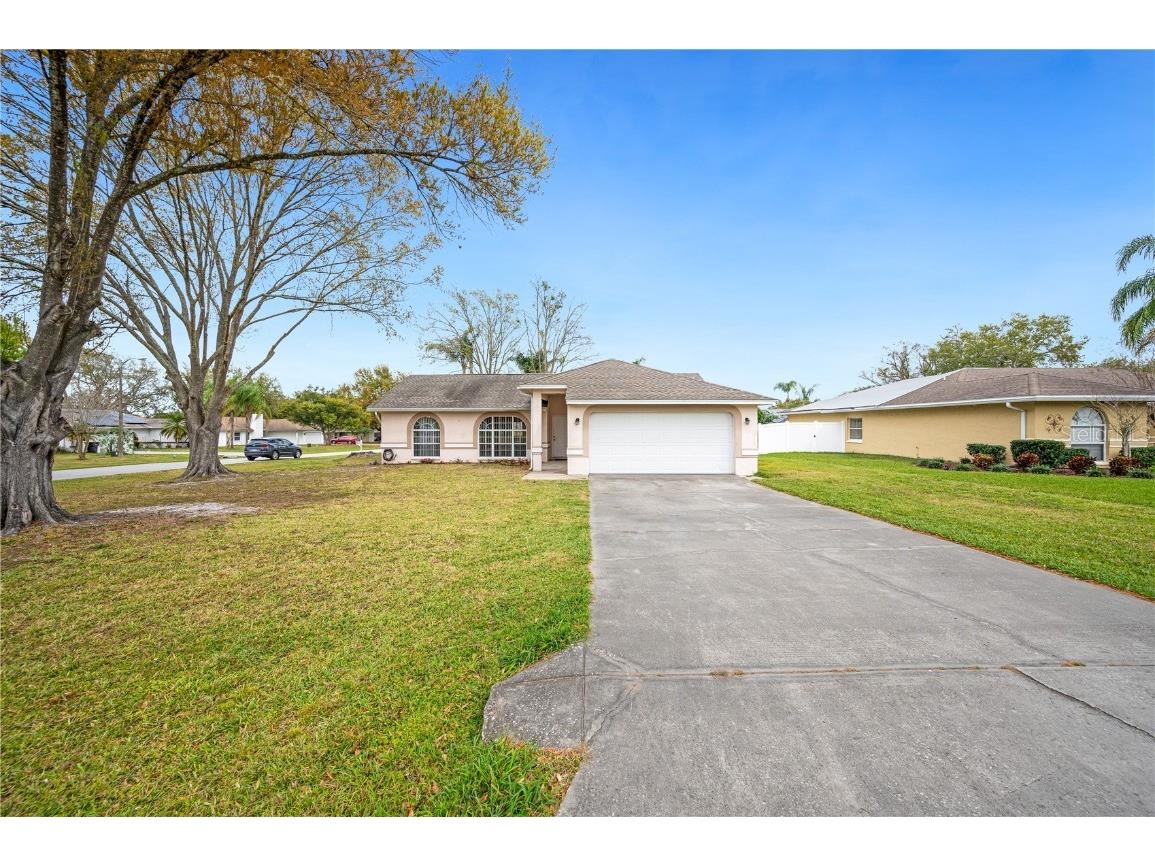 7729 Clouser Court Lakeland FL 33810 L4942988 image1