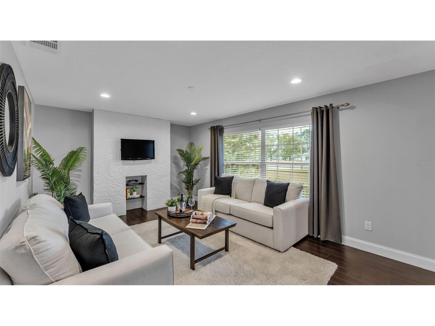 7729 Lake Andrea Circle Mount Dora FL 32757 L4959749 image2