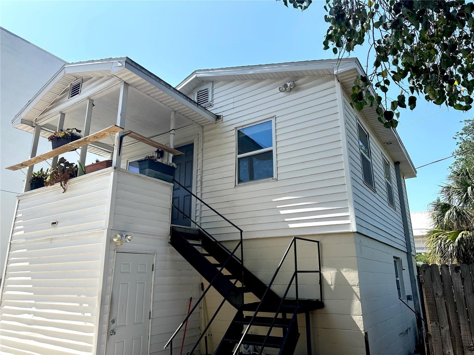 773 4th Avenue N #1/2 Saint Petersburg FL 33701 TB8517909 image1