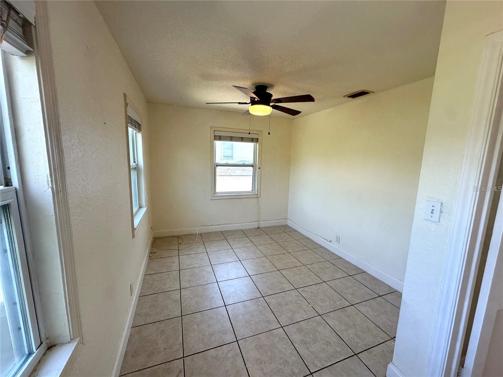 773 4th Avenue N #1/2 Saint Petersburg FL 33701 TB8517909 image5
