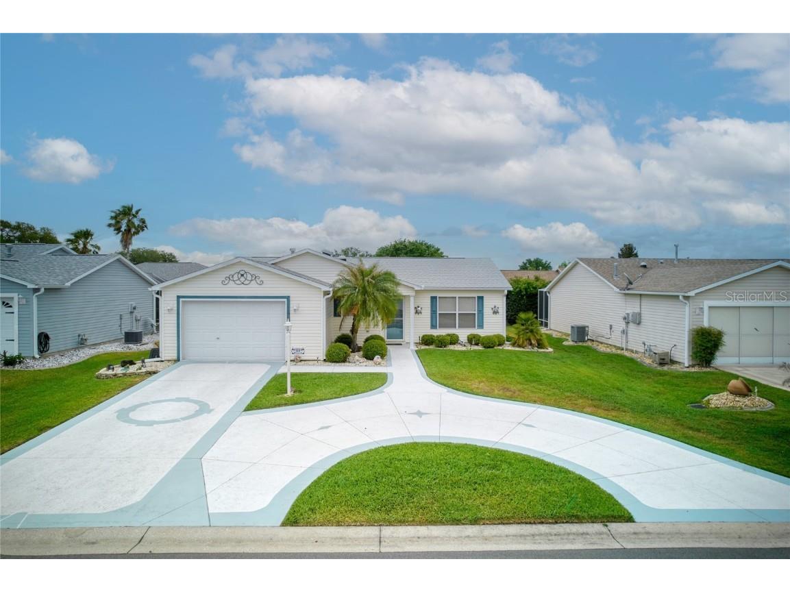 773 Artesia Avenue The Villages FL 32162 U8195837 image1