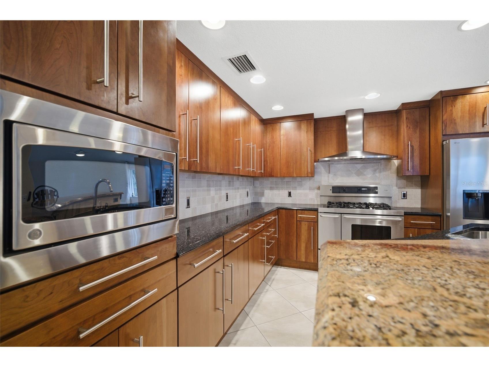 773 Kingston Court Apollo Beach FL 33572 TB8503974 image18