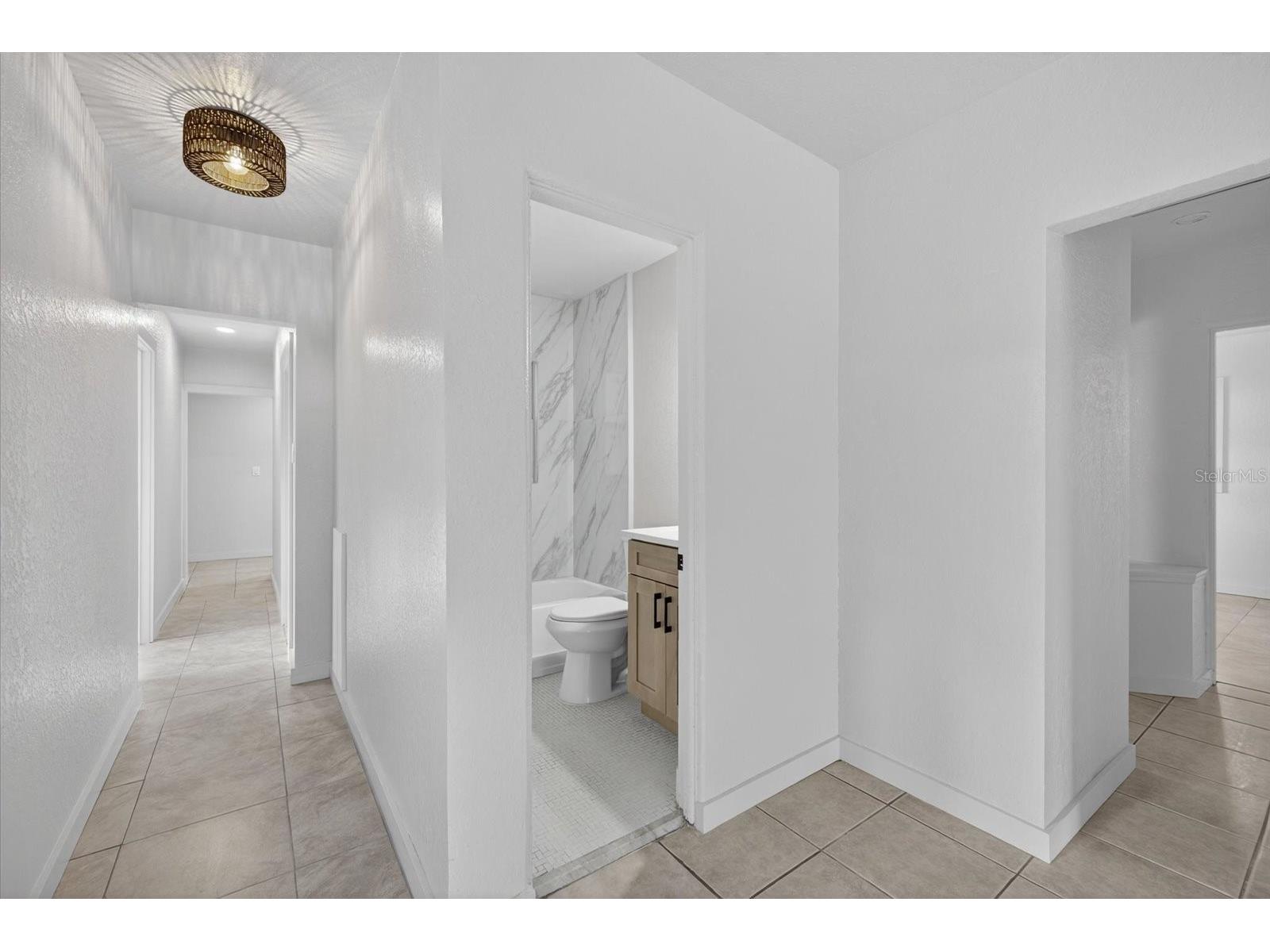 773 W Harbor Drive S Saint Petersburg FL 33705 W7882555 image19