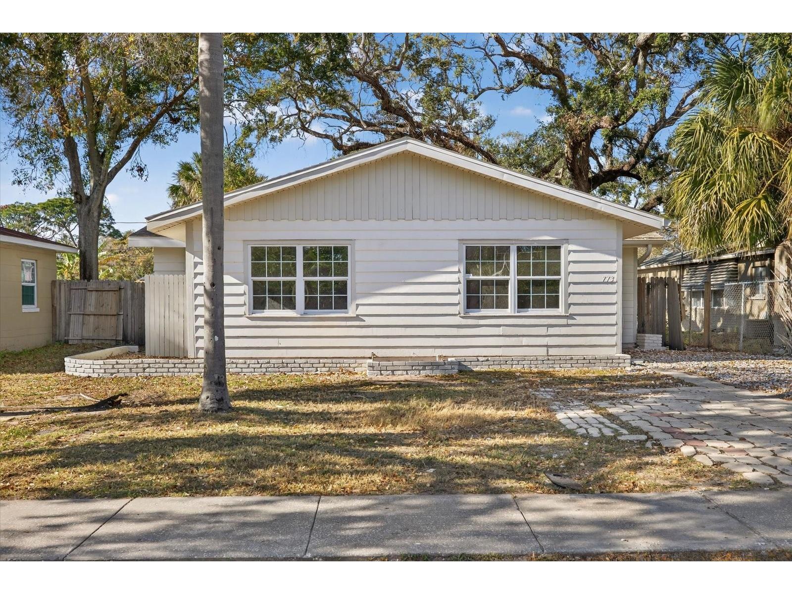 773 W Harbor Drive S Saint Petersburg FL 33705 W7882555 image2