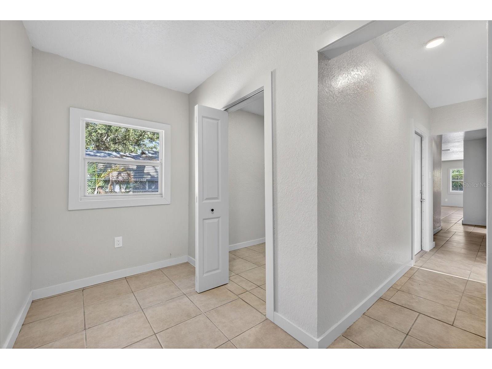 773 W Harbor Drive S Saint Petersburg FL 33705 W7882555 image29