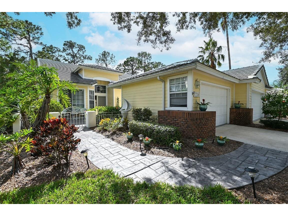 7731 Whitebridge Glen University Park FL 34201 A4548050 image1