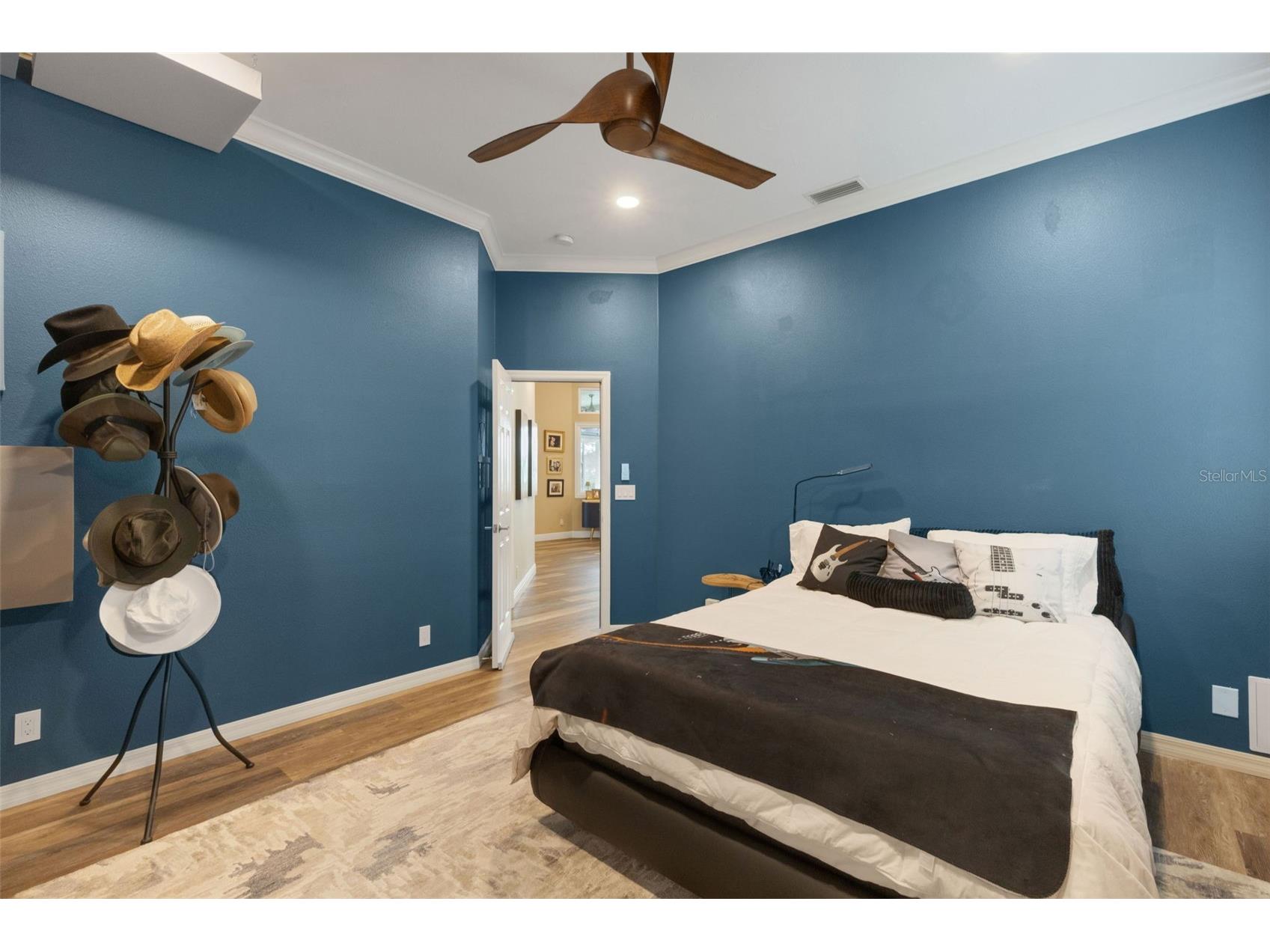 7732 Donald Ross Road W Sarasota FL 34240 A4692026 image43