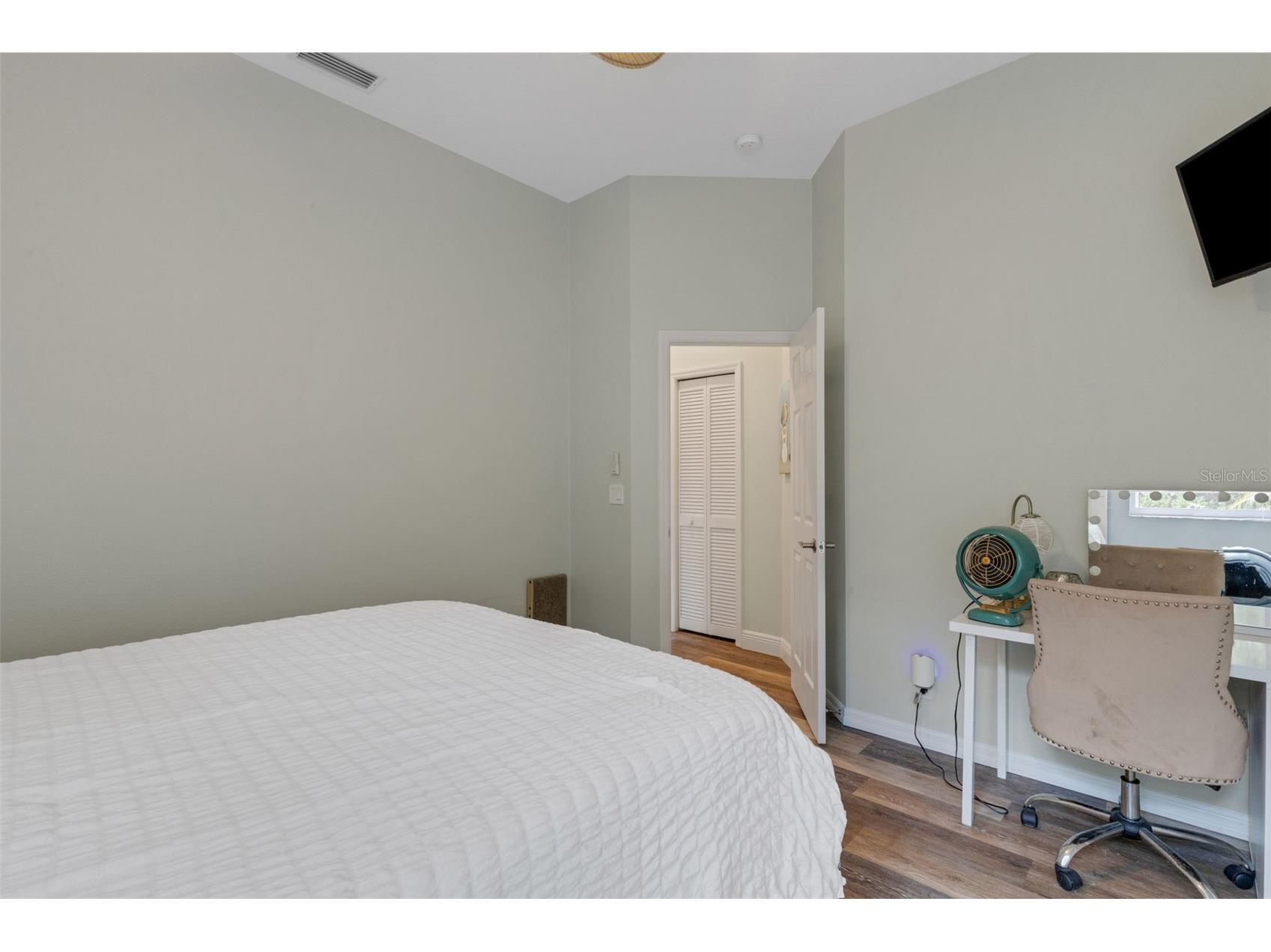 7732 Donald Ross Road W Sarasota FL 34240 A4692026 image62