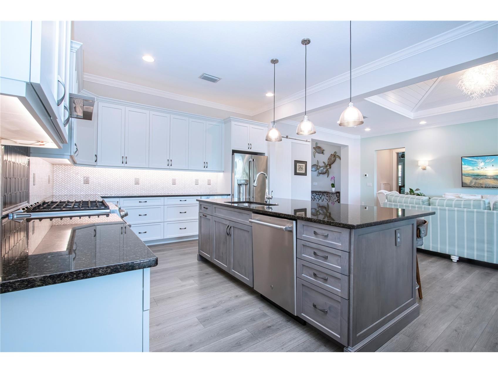 7732 Sandhill Lake Drive Sarasota FL 34241 A4687260 image47
