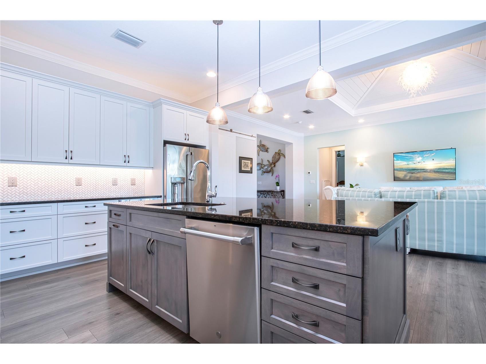 7732 Sandhill Lake Drive Sarasota FL 34241 A4687260 image48
