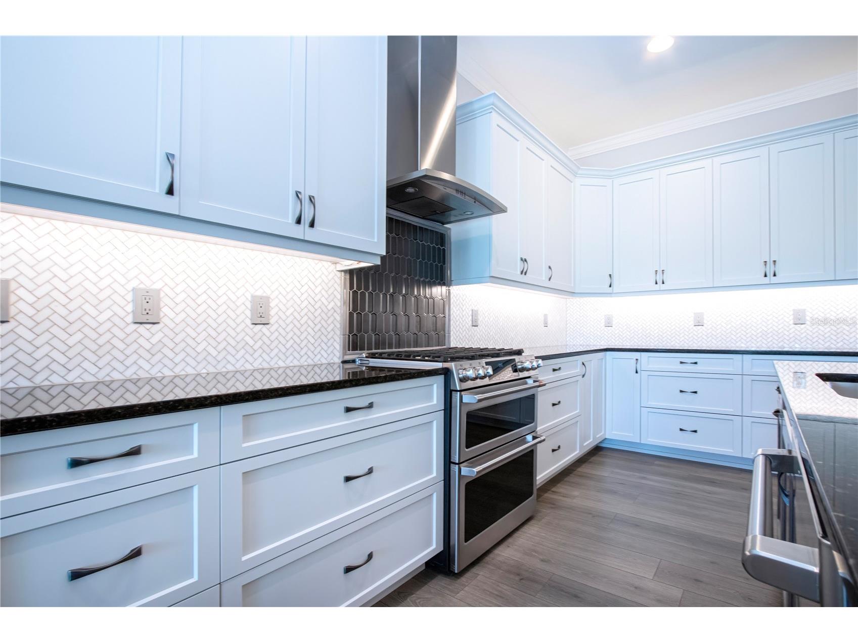 7732 Sandhill Lake Drive Sarasota FL 34241 A4687260 image49