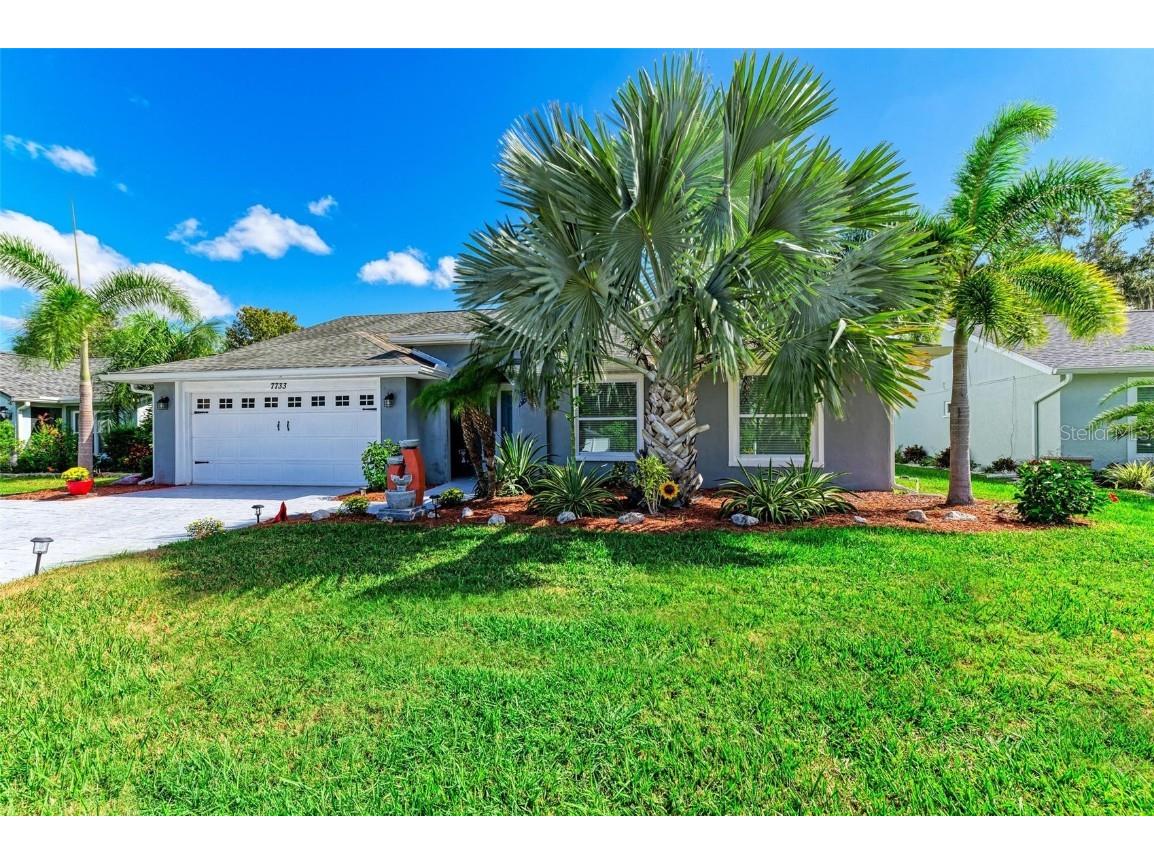 7733 34th Court E Sarasota FL 34243 A4586595 image1