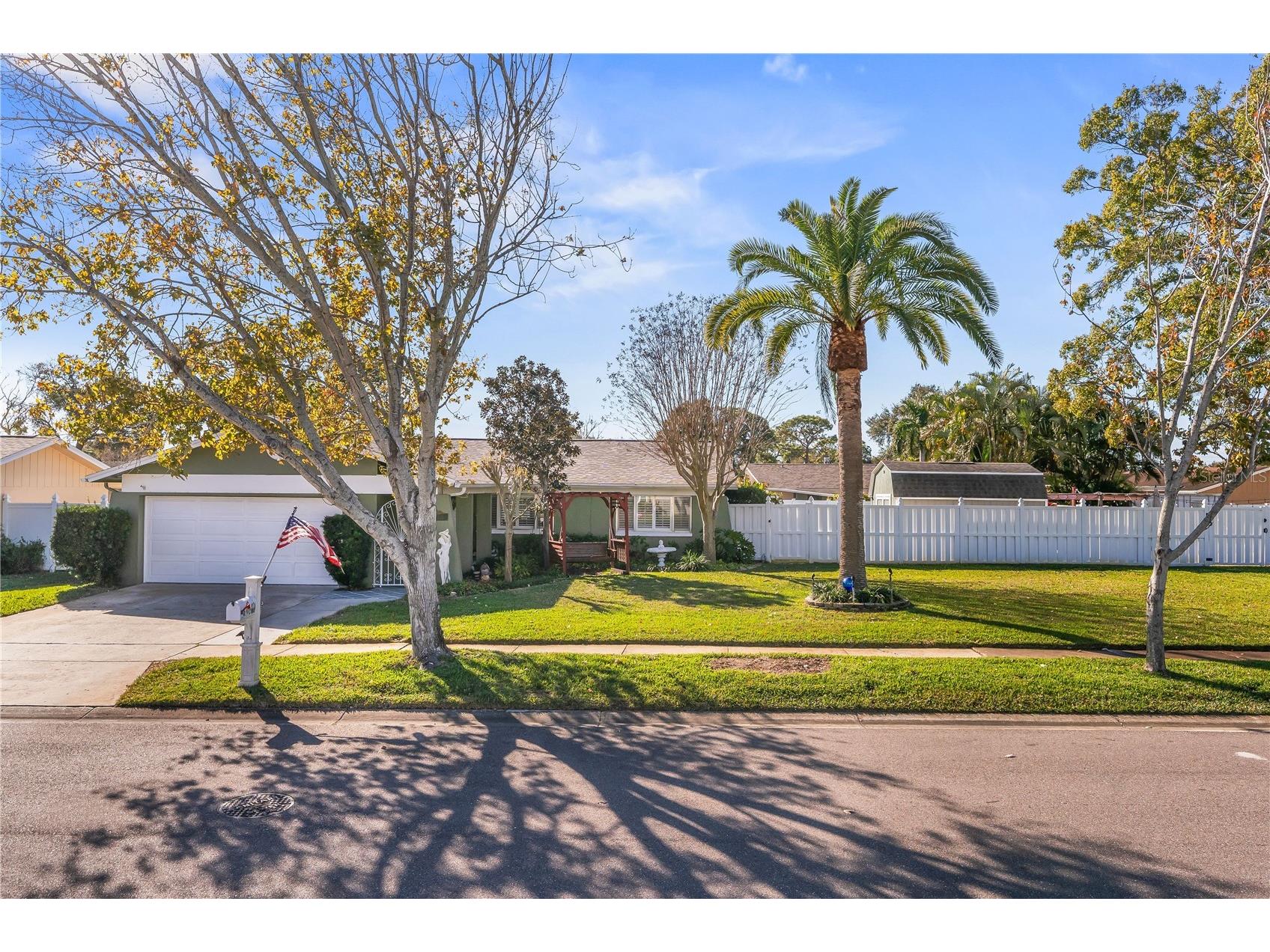 7734 Cardiff Court Saint Petersburg FL 33709 TB8468424 image1