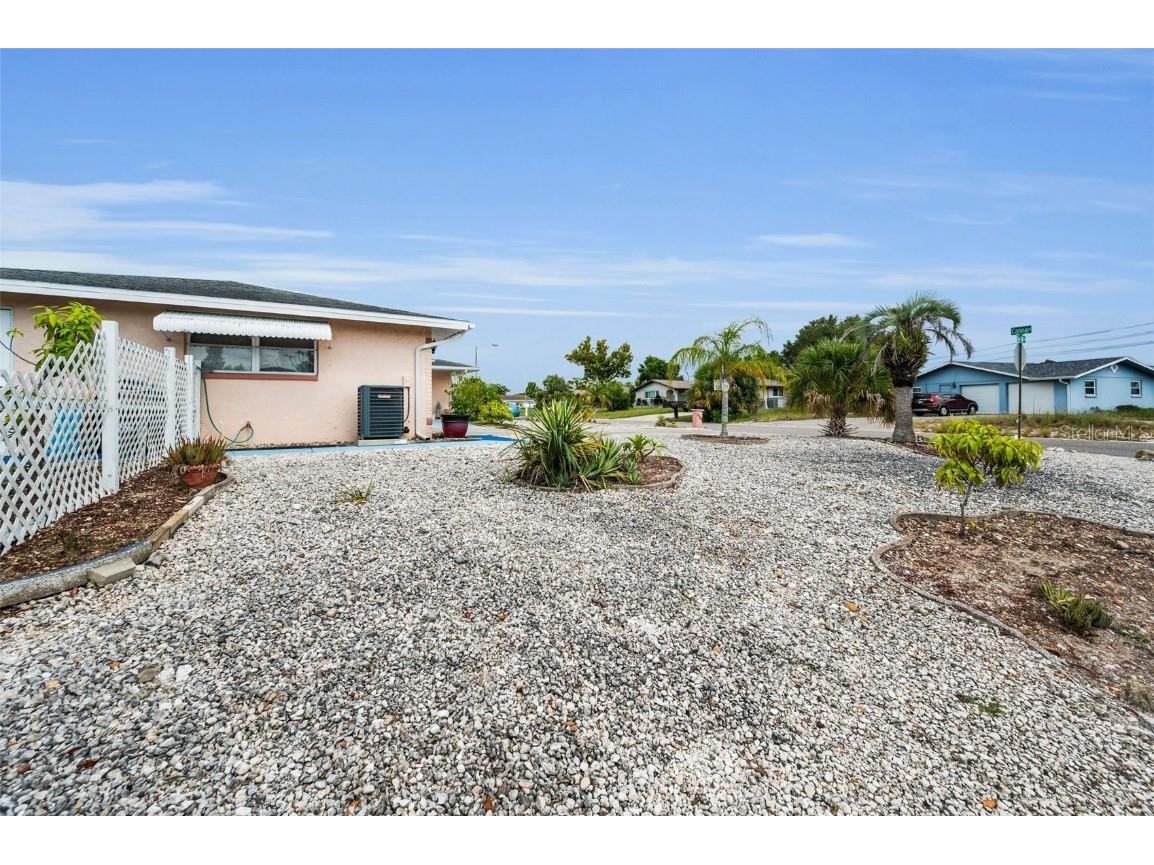 7735 Canna Drive Port Richey FL 34668 W7878054 image47